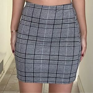 H&M plaid bodycon mini skirt size XS